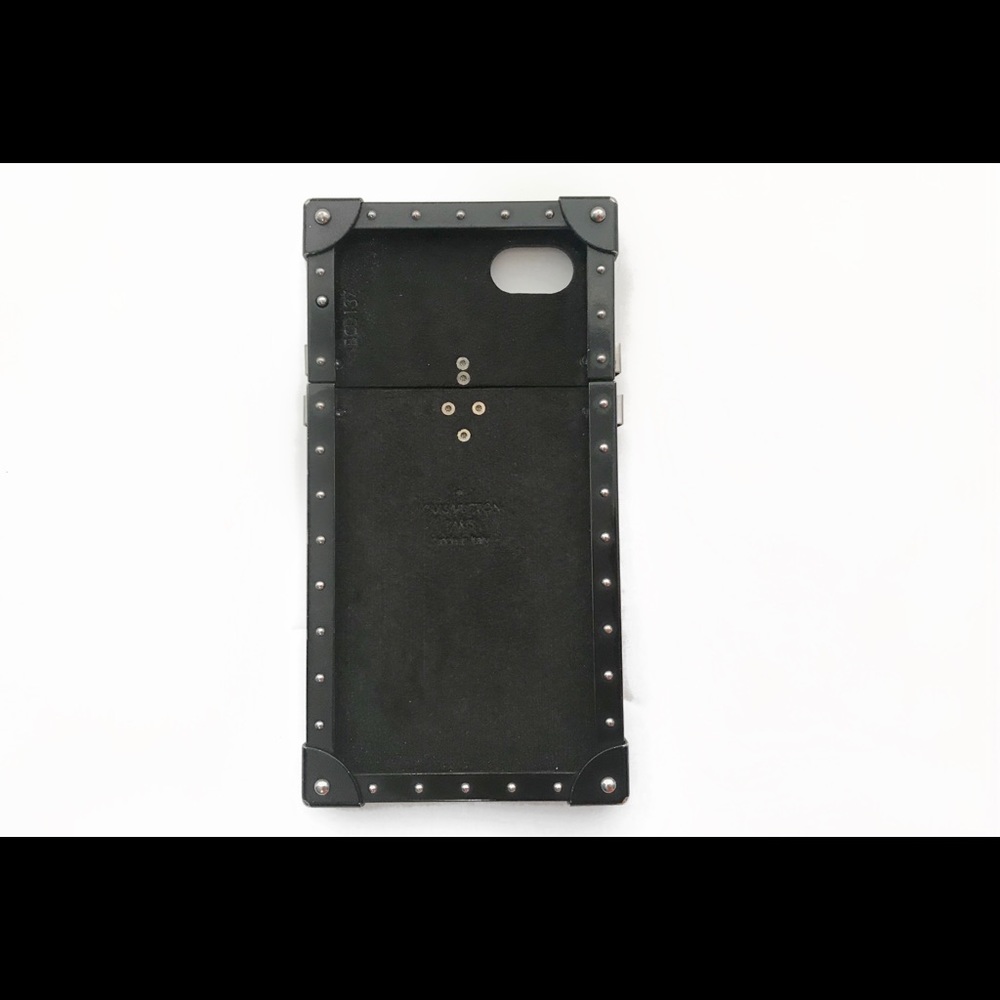 ❌SOLD❌Louis Vuitton Eye-Trunk iPhone7 / 8 Case - Picture 3 of 8